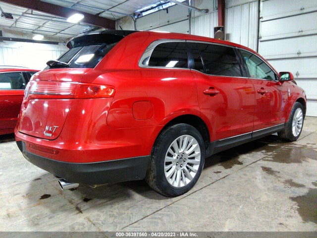 2010 LINCOLN MKT VIN: 2LMHJ5AR3ABJ19137