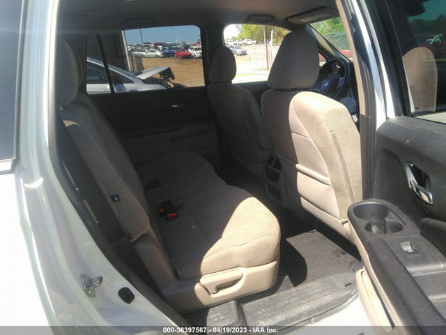 Honda PILOT LX 2019 5FNYF5H17KB030886 Image 9
