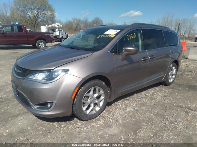 2C4RC1EG4JR322576 Chrysler Pacifica Touring L Plus