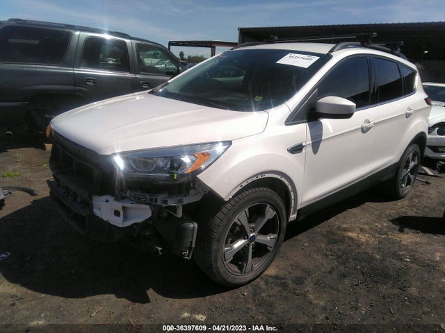 Ford ESCAPE SE 2017 1FMCU9G92HUB81550 Image 2