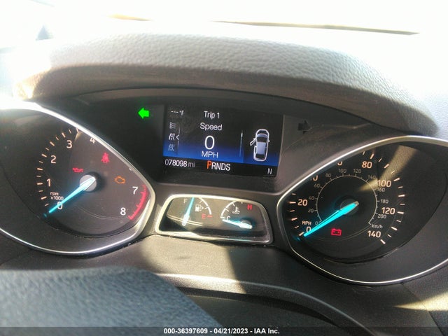 Ford ESCAPE SE 2017 1FMCU9G92HUB81550 Image 9
