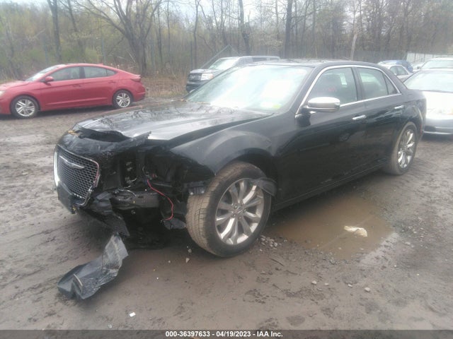 Chrysler 300 Limited 2018 2C3CCAKG7JH165159 Image 2