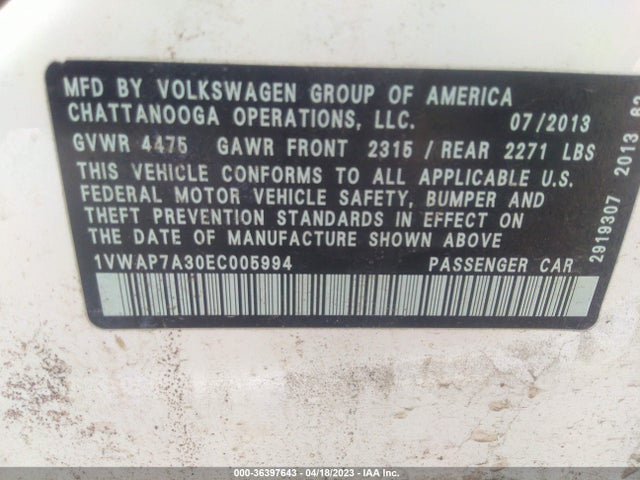1VWAP7A30EC005994 Volkswagen Passat Wolfsburg Ed