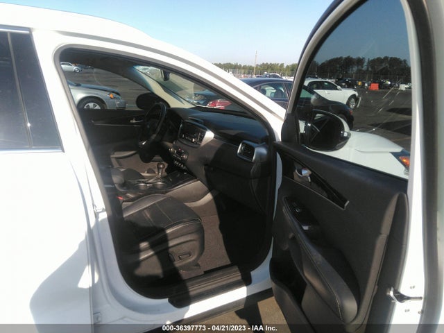 2016 KIA SORENTO EX VIN: 5XYPH4A11GG057639