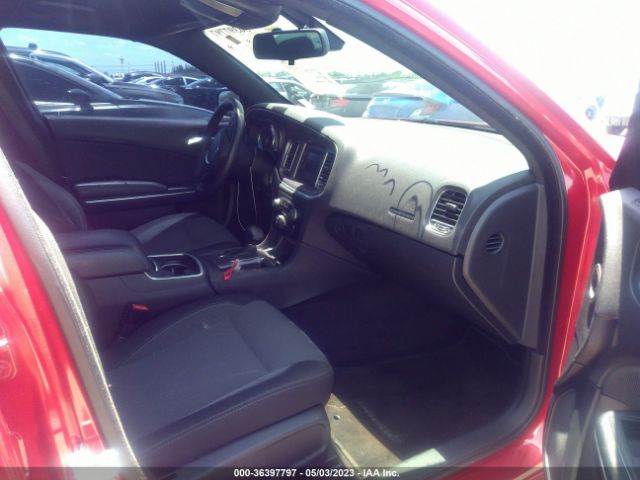 2C3CDXBG1GH160435 Dodge Charger Se