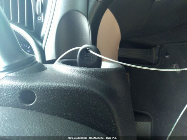 KNAGM4A75F5645855 KIA Optima Lx