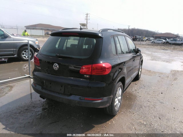 WVGAV7AX5GW610604 Volkswagen TIGUAN S