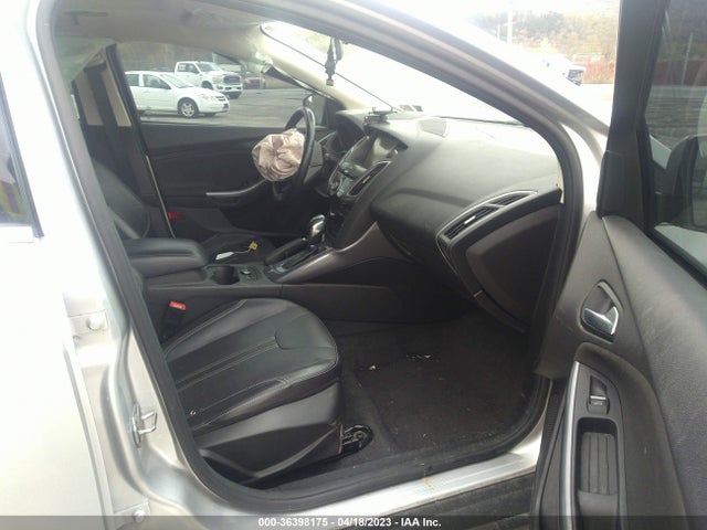 2014 FORD FOCUS TITANIUM VIN: 1FADP3N2XEL379979