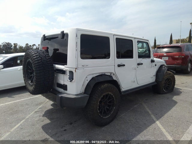 1C4BJWEG3FL742298 Jeep Wrangler Unlimited Altitude