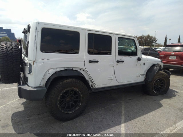 1C4BJWEG3FL742298 Jeep Wrangler Unlimited Altitude