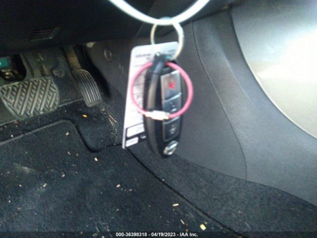 JN8AF5MR5ET354518 Nissan Juke Sl