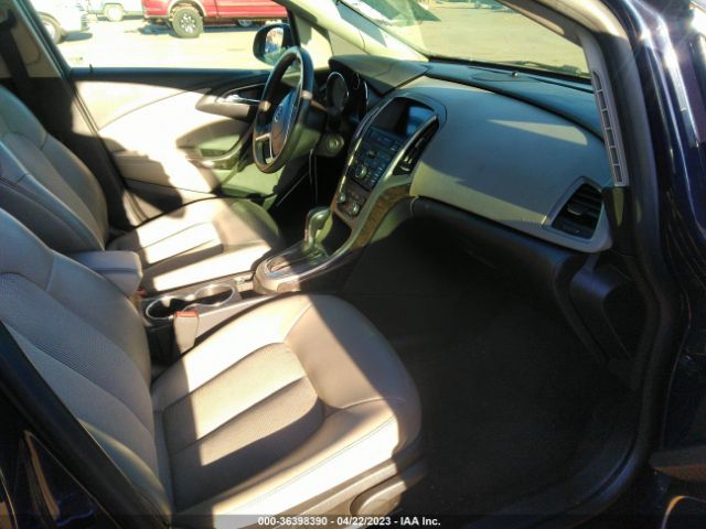 1G4PP5SK1F4199241 Buick Verano