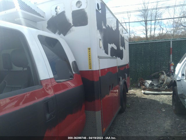 2015 Ford F-450, VIN: 1FD0X4GT4FEC57236