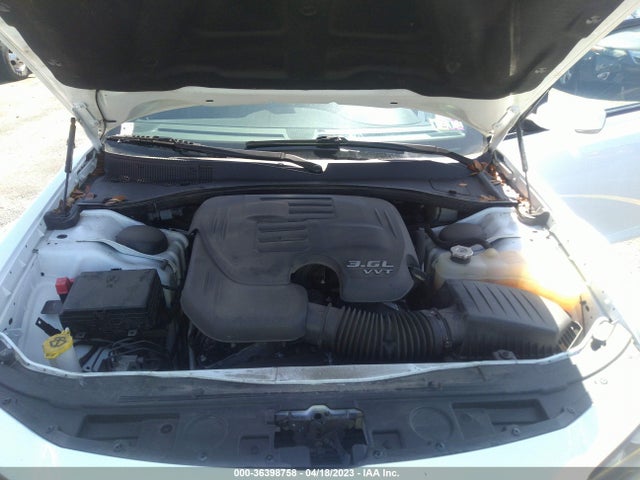 Chrysler 300 2021 2C3CCABG1MH523974 Image 10