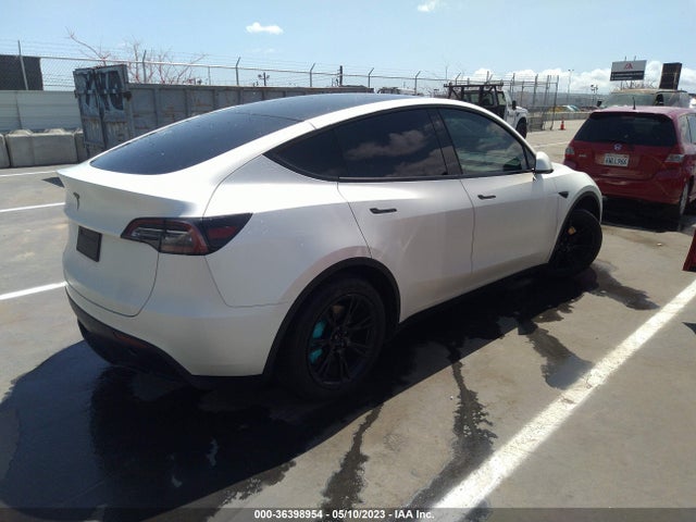 Tesla Model Y Long Range 2021 5YJYGAEE0MF207813 Image 4