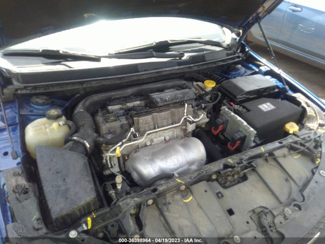 1C3CCCBB7GN111201 Chrysler 200 S