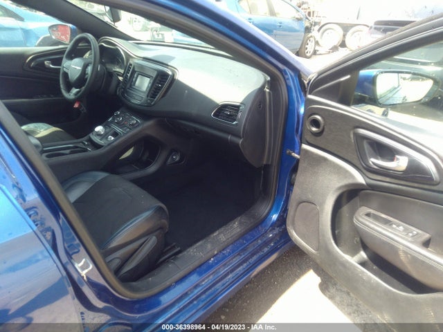1C3CCCBB7GN111201 Chrysler 200 S