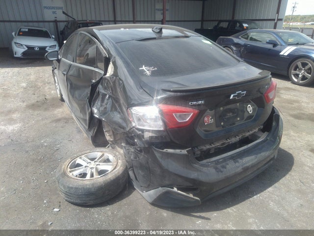 Chevrolet CRUZE LT 2018 1G1BE5SM2J7194099 Image 4