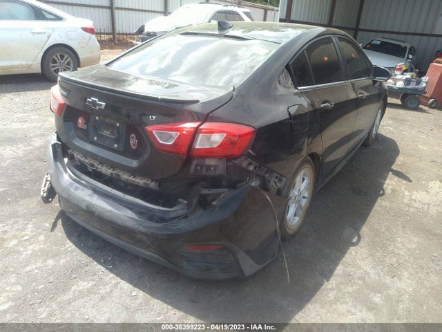 Chevrolet CRUZE LT 2018 1G1BE5SM2J7194099 Image 5