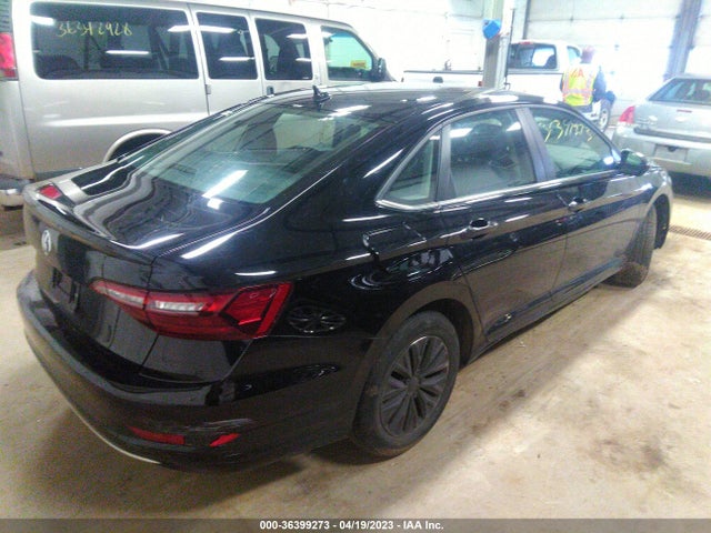 3VWC57BU9MM001560 Volkswagen Jetta S/se/r-line