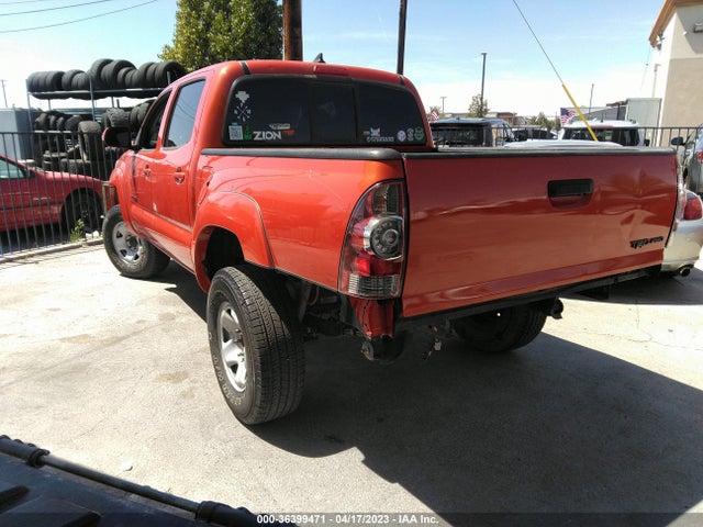 Toyota TACOMA 2015 5TFLU4EN6FX133312 Image 3