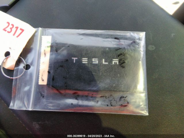 5YJ3E1EA6NF306280 Tesla MODEL 3