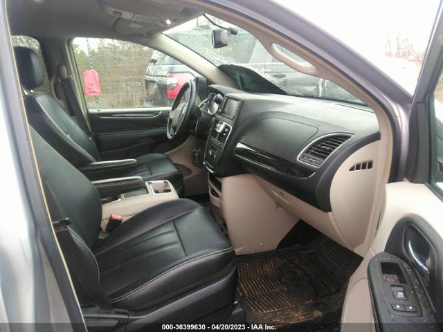 2C4RC1BG3FR662572 Chrysler Town & Country Touring