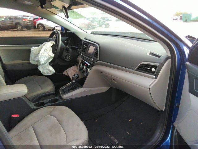 2019 HYUNDAI ELANTRA SE VIN: 5NPD74LF2KH494629