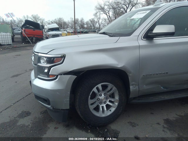 Chevrolet Suburban Lt 2018 1GNSKHKC8JR181362 Image 6
