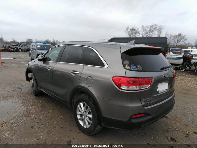 KIA SORENTO LX 2016 5XYPG4A37GG030062 Image 4