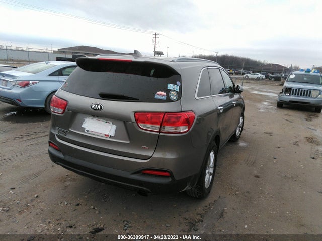 KIA SORENTO LX 2016 5XYPG4A37GG030062 Image 5