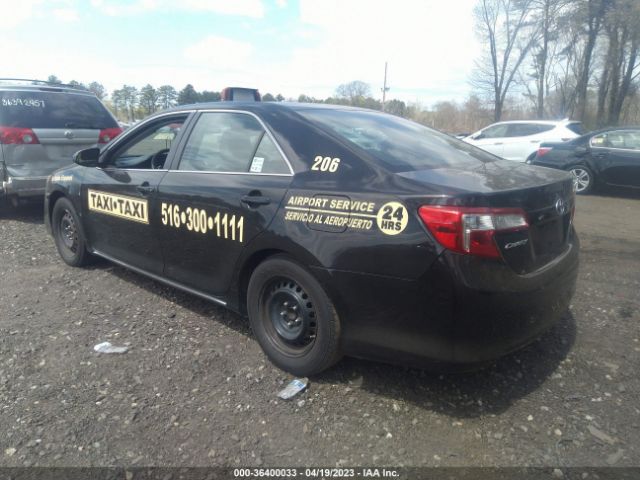 4T1BD1FK9EU117020 Toyota Camry Hybrid Le