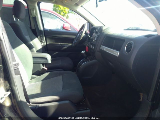 1C4NJCBA8ED812169 Jeep Compass Sport