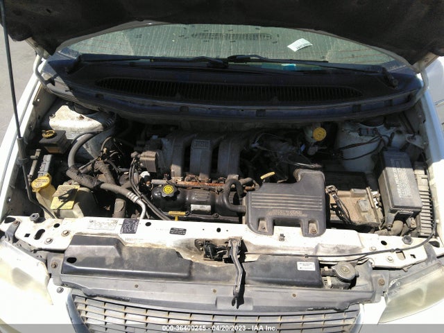 2000 CHRYSLER TOWN & COUNTRY LIMITED VIN: 1C4GP64L8YB608348