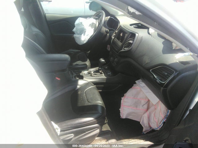 2020 JEEP CHEROKEE ALTITUDE VIN: 1C4PJMLB2LD520200