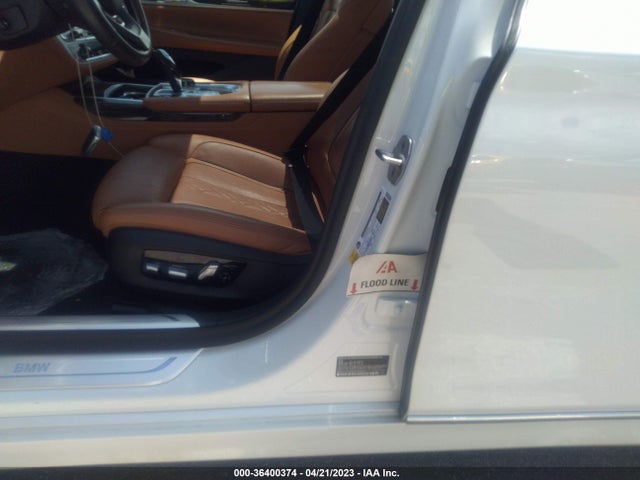 BMW 7 Series 740i 2021 аукцион фото