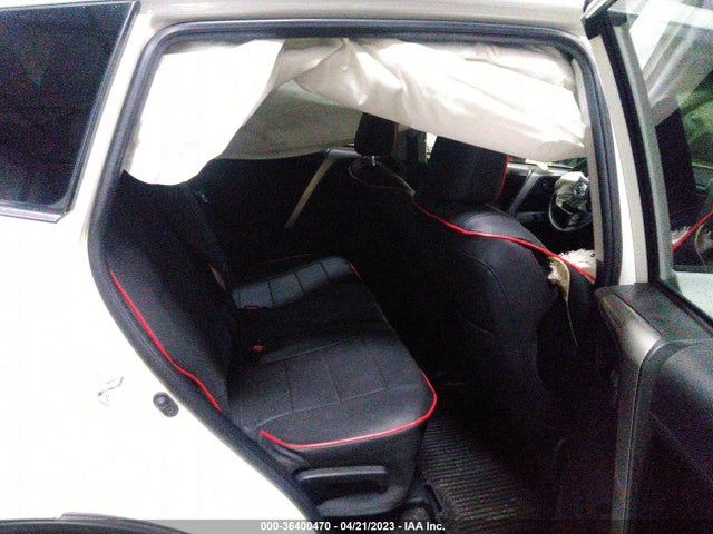 Toyota RAV4 LE 2017 JTMBFREV0HJ118457 Image 9