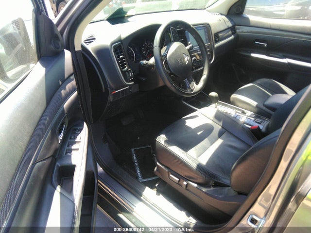 JA4AZ3A38KZ040565 Mitsubishi Outlander Es/se/sel/le