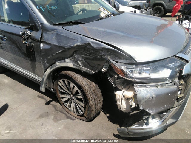 JA4AZ3A38KZ040565 Mitsubishi Outlander Es/se/sel/le