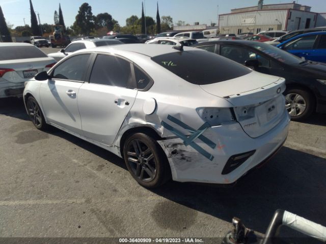 3KPF34AD2ME411181 KIA Forte Gt-line
