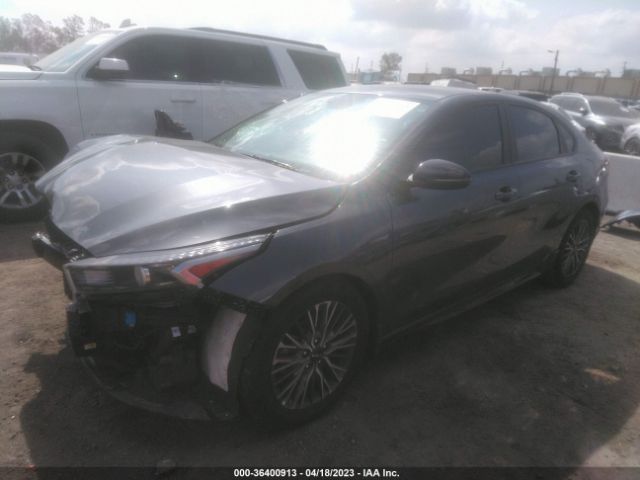 3KPF54AD7NE490603 KIA Forte Gt-line