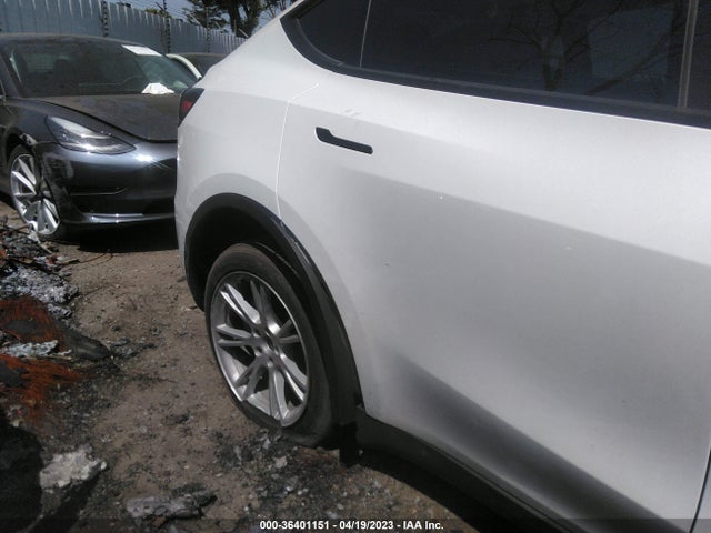 7SAYGDEE5PF587336 Tesla Model Y Long Range