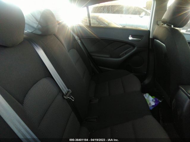 3KPFK4A77HE120534 KIA FORTE LX