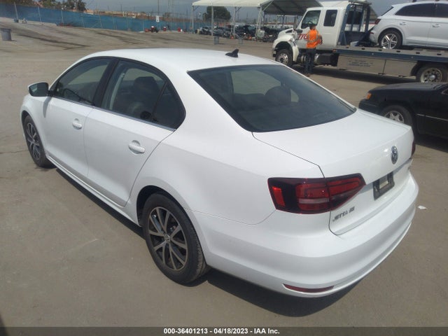3VWDB7AJ9JM226528 Volkswagen Jetta 1.4t