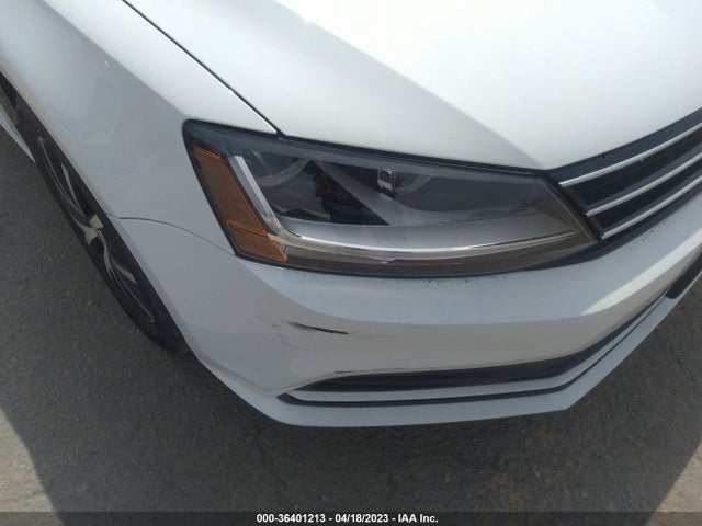 3VWDB7AJ9JM226528 Volkswagen Jetta 1.4t