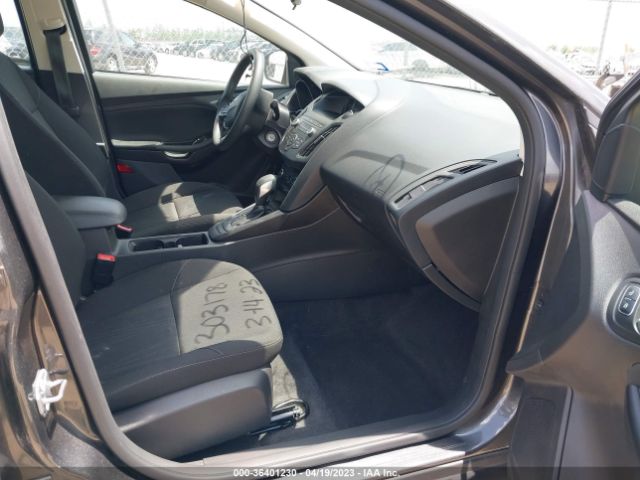 1FADP3F20JL227024 Ford FOCUS SE