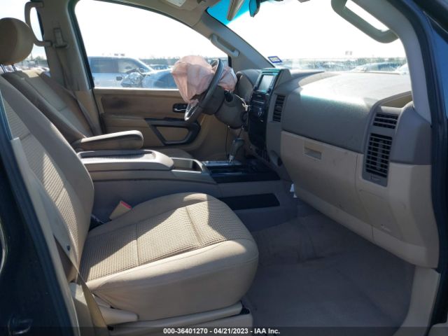 1N6AA0EC3FN506077 Nissan TITAN SV