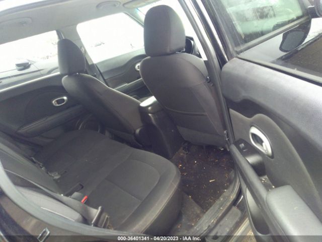 KNDJN2A2XE7021731 KIA Soul Base