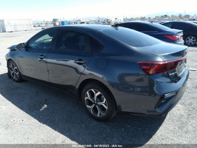 3KPF24AD3ME408373 KIA Forte Lxs