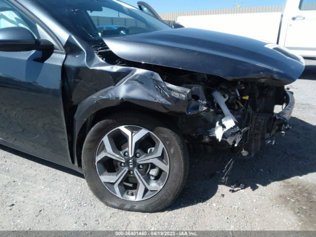 3KPF24AD3ME408373 KIA Forte Lxs